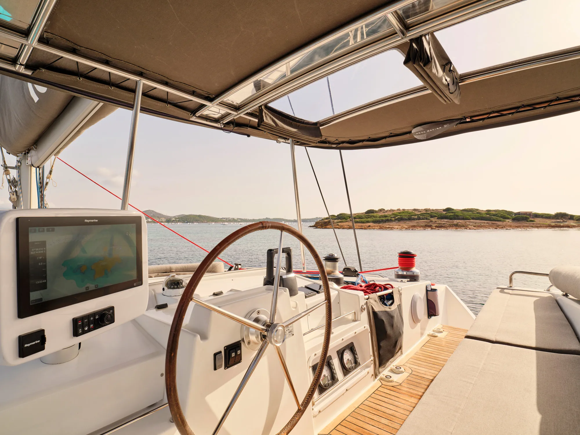 Lagoon 50 SOPHIA — foto dello yacht n. 2