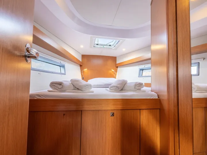 Bavaria C42 Lydia — fotografia jachty 2