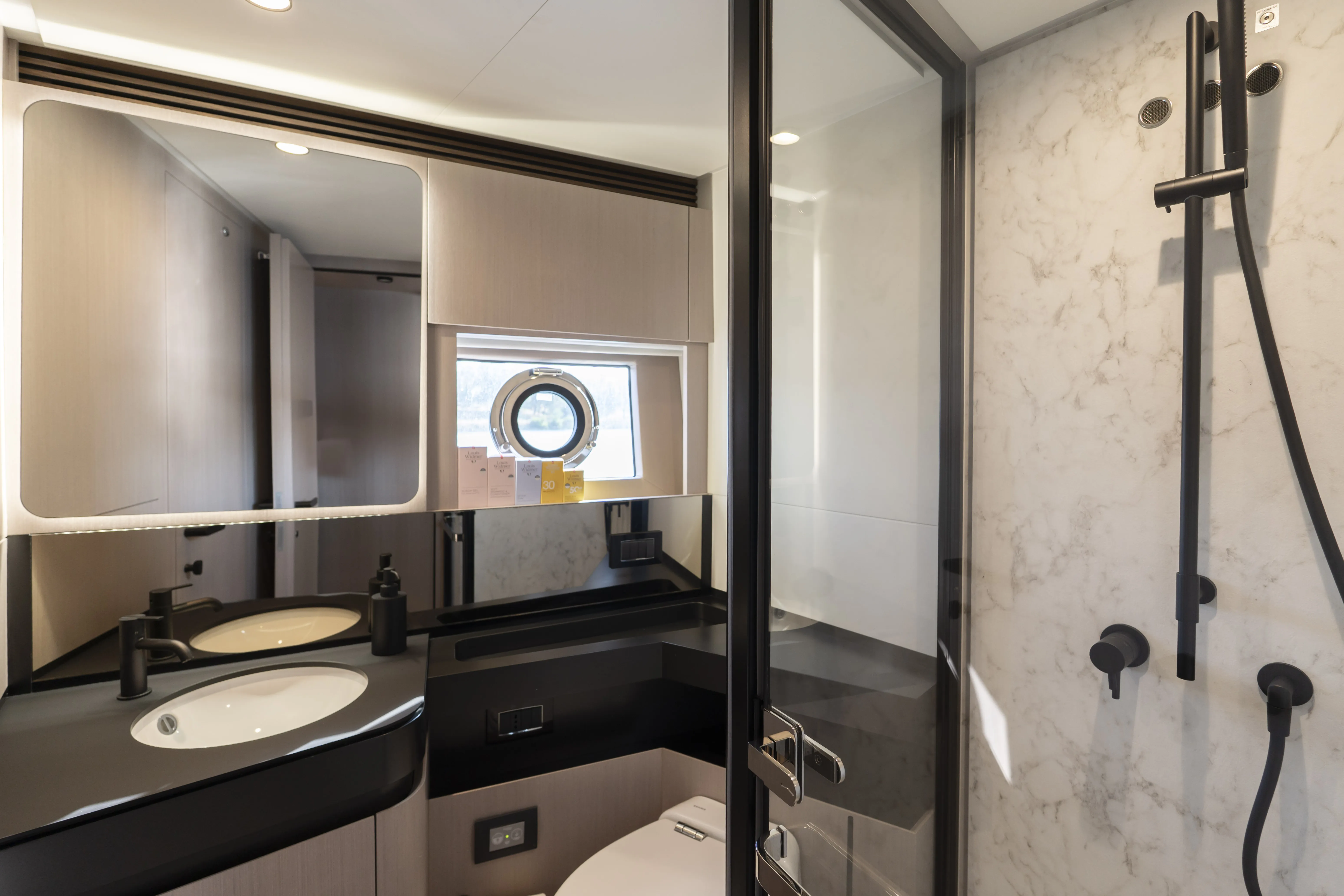Azimut S7 Felicita — yachtbilde 90