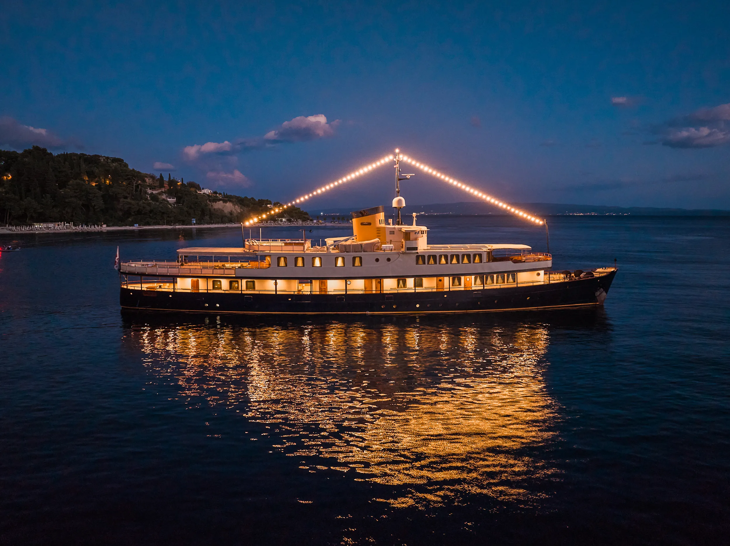 Motoryacht Seagull II — Yachtfoto 3