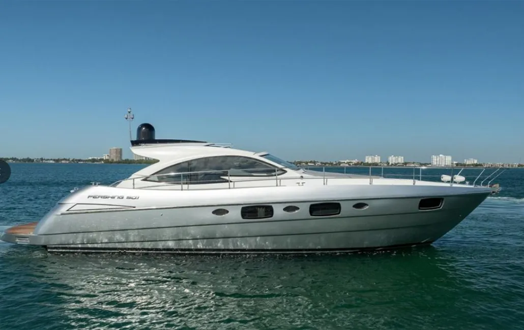 Pershing 50 Dom Pedro — yacht photo 10