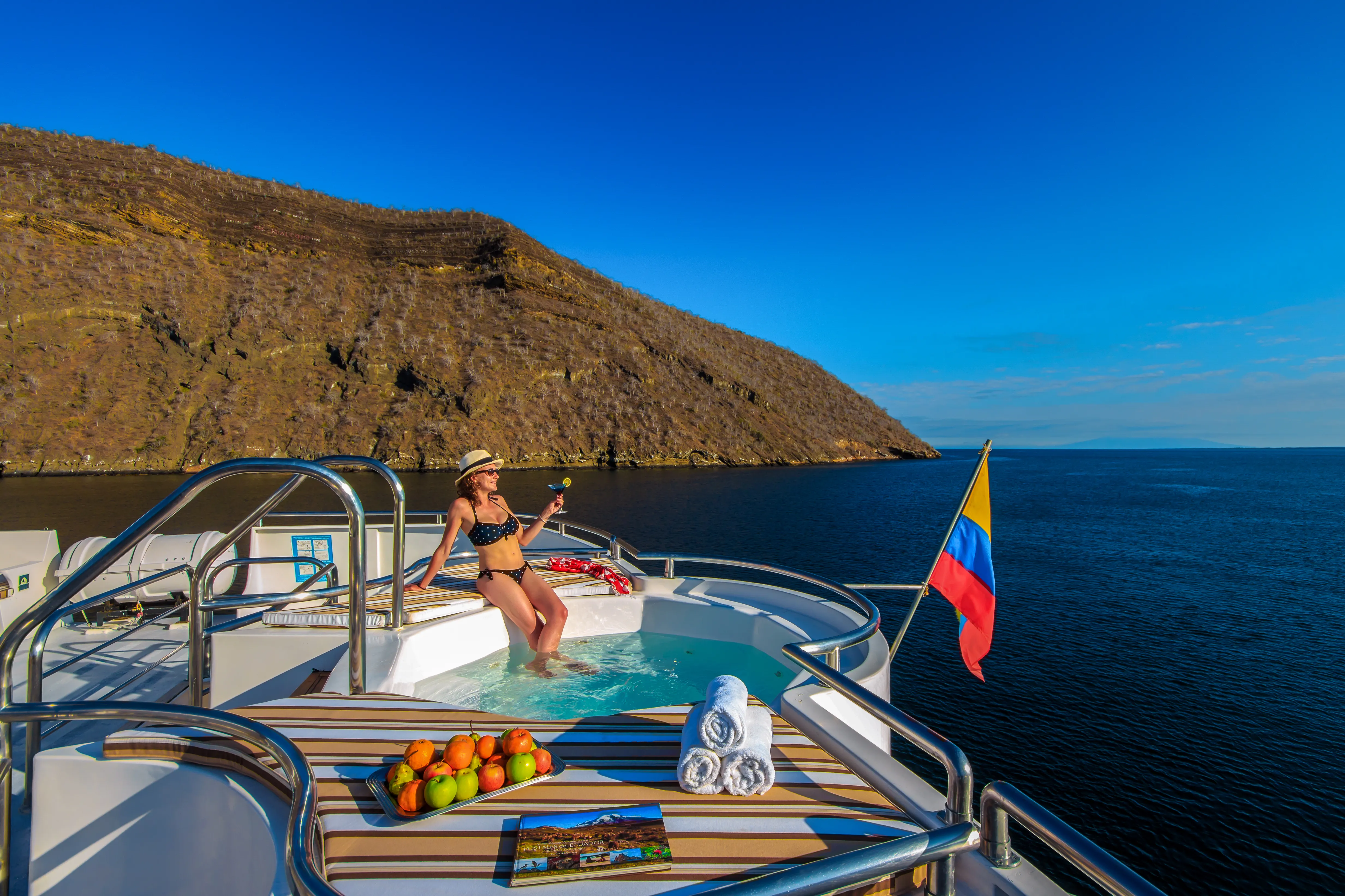 Catamaran Treasure — yacht photo 33
