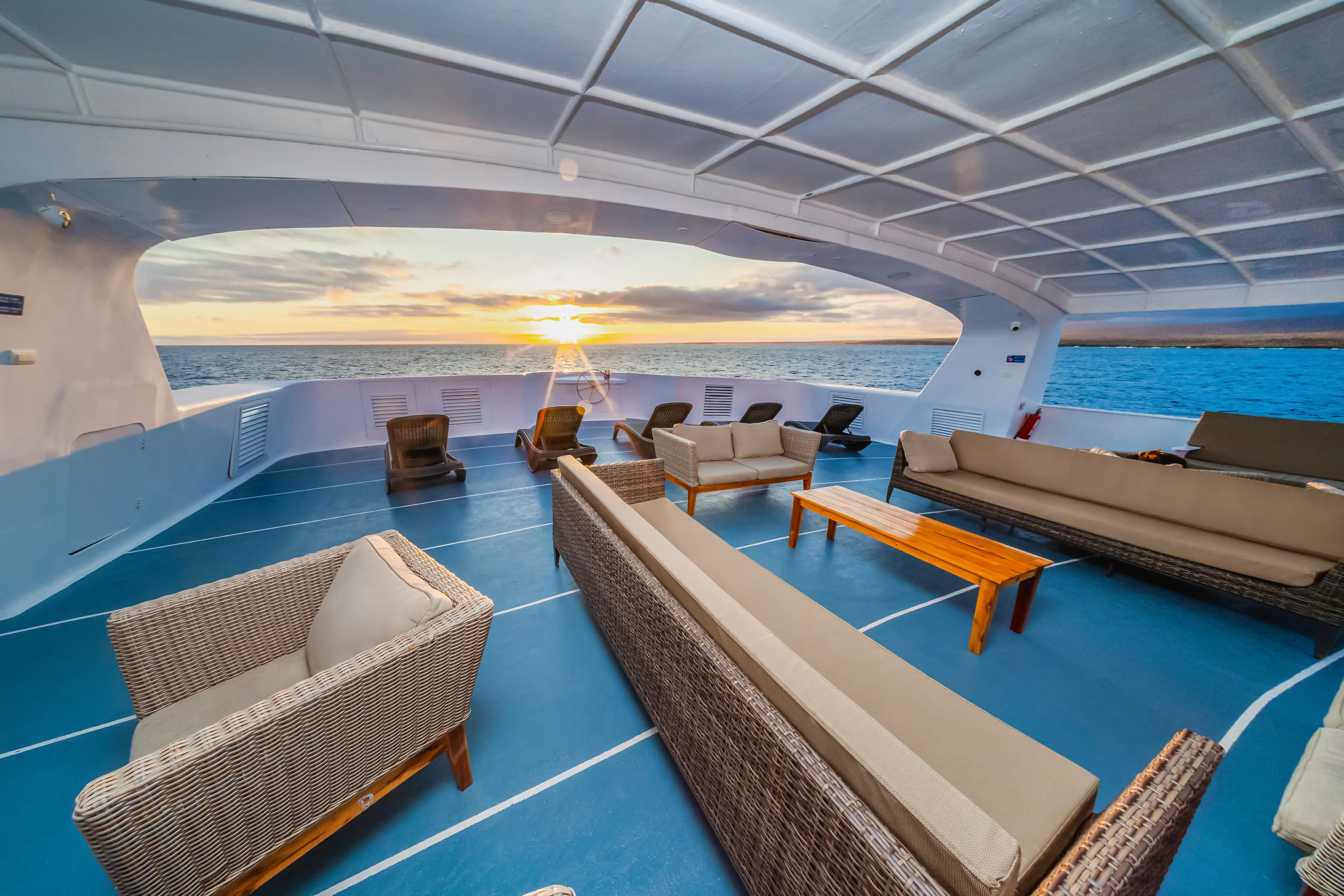 Catamaran Treasure — yacht photo 34