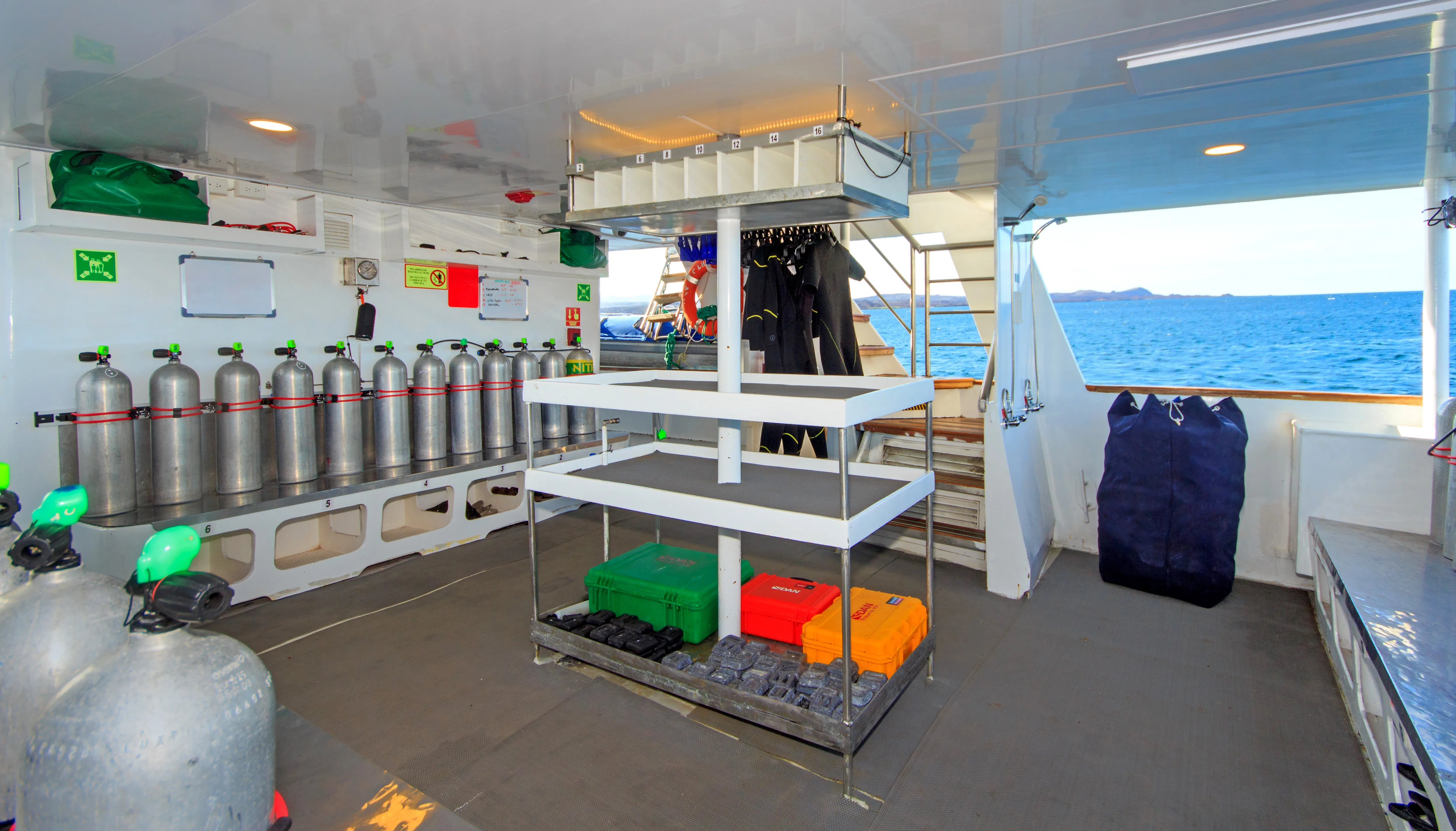 Motoryacht Aqua — yacht photo 13