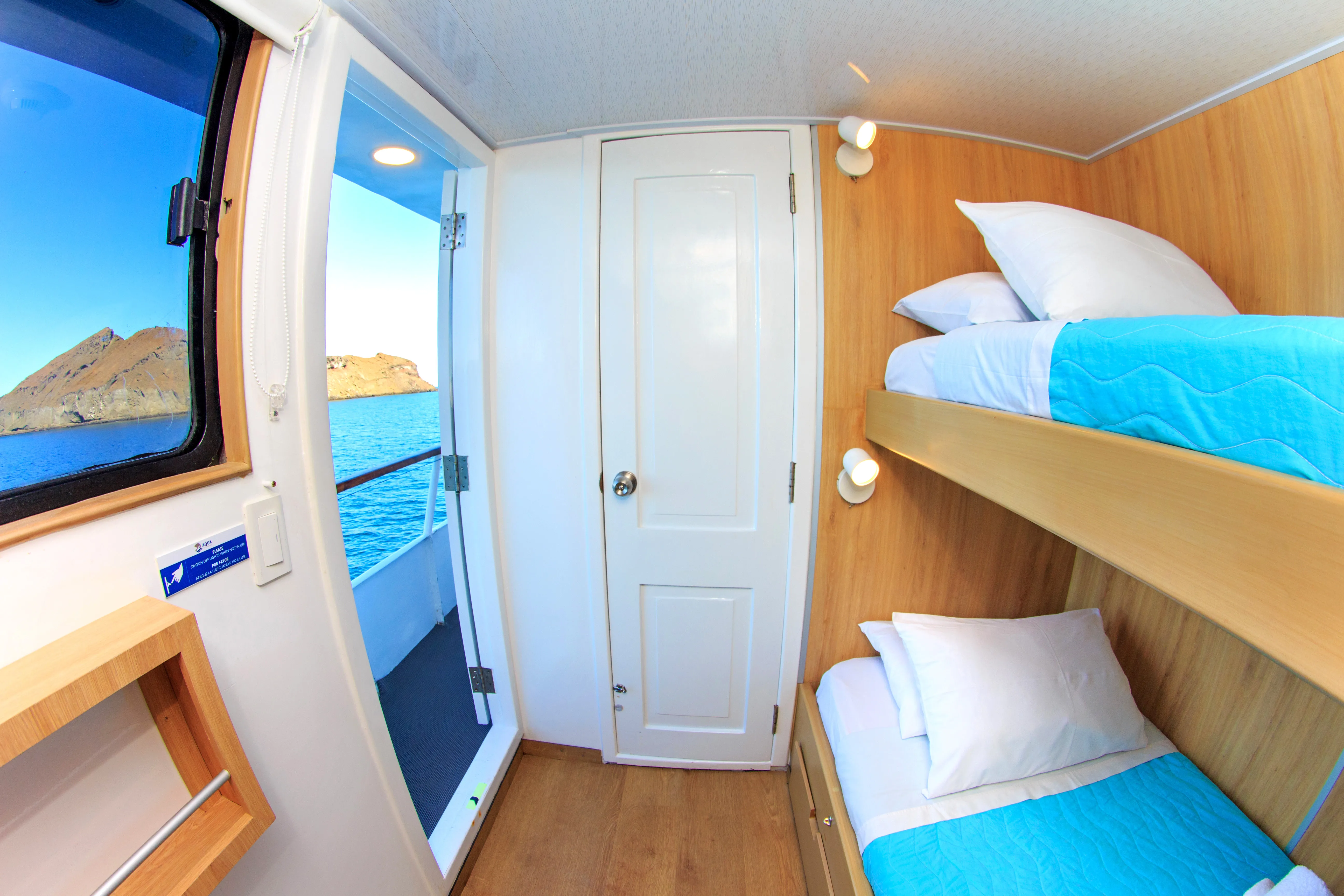 Motoryacht Aqua — yacht photo 4