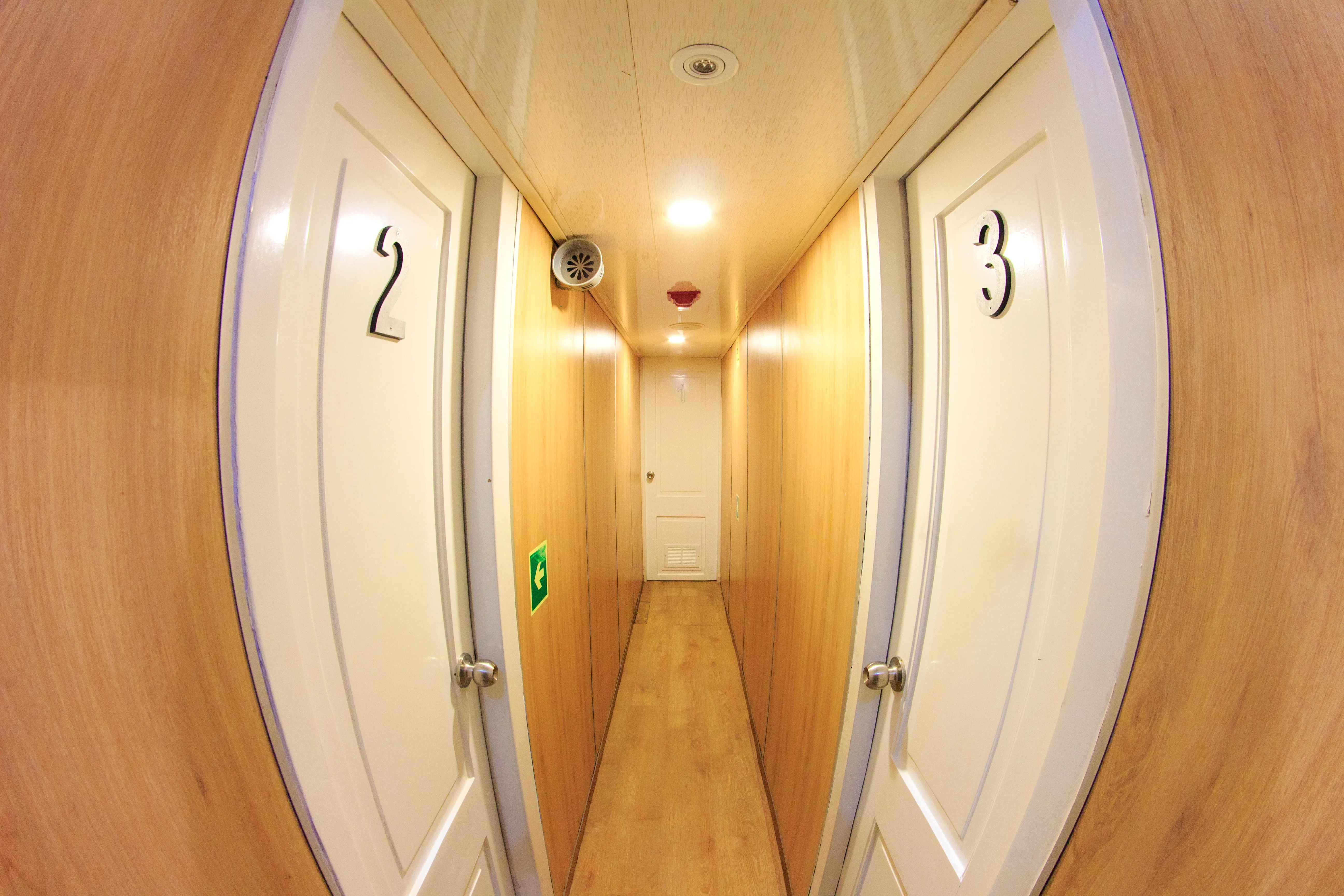 Motoryacht Aqua — yacht photo 34