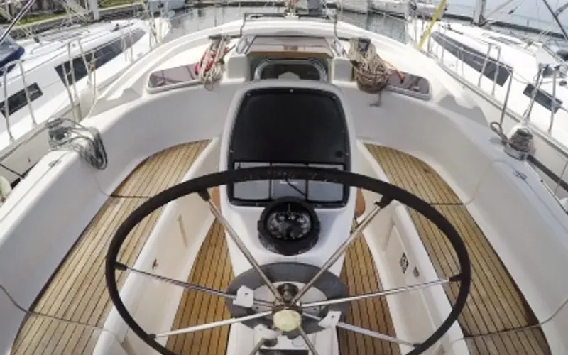 Bavaria 37 Alexandros I — foto dello yacht n. 13