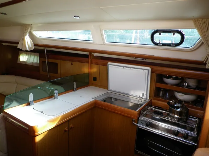 Sun Odyssey 36i Kos 36.2 — foto dello yacht n. 8