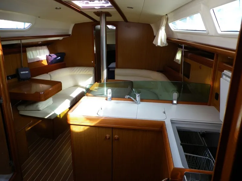 Sun Odyssey 36i Kos 36.2 — foto dello yacht n. 2