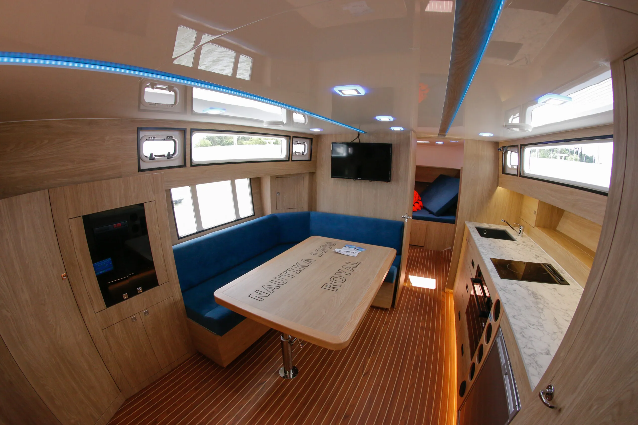 Nautika 1300 Royal — фотография яхты 34