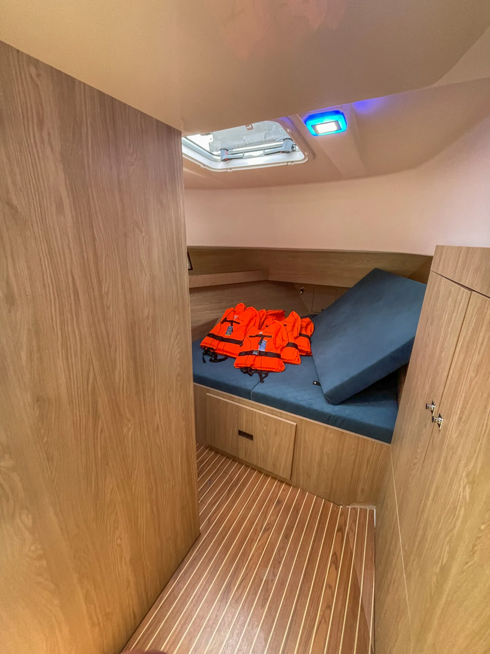 Nautika 1300 Royal — фотография яхты 30