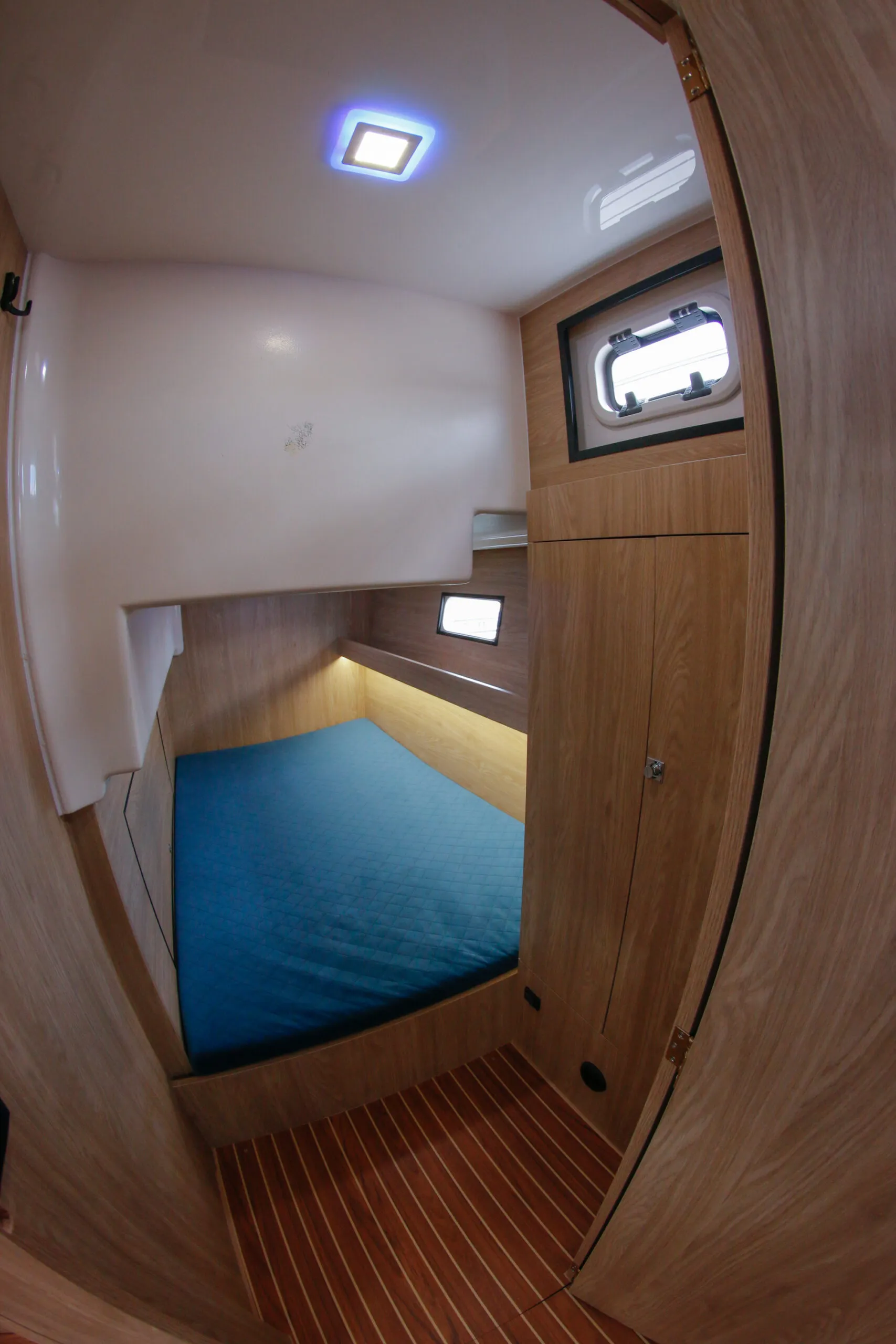 Nautika 1300 Royal — фотография яхты 20
