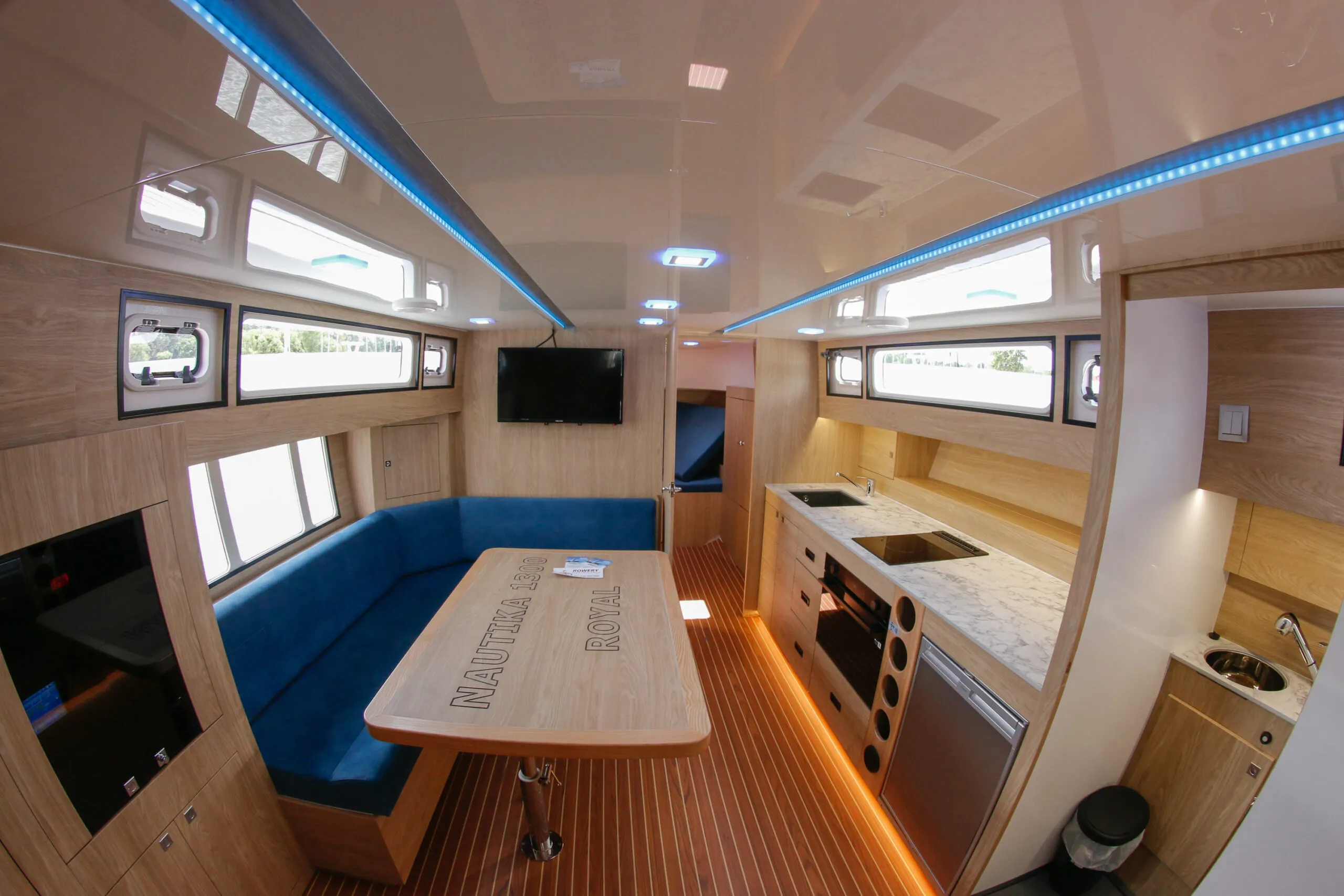 Nautika 1300 Royal — фотография яхты 2