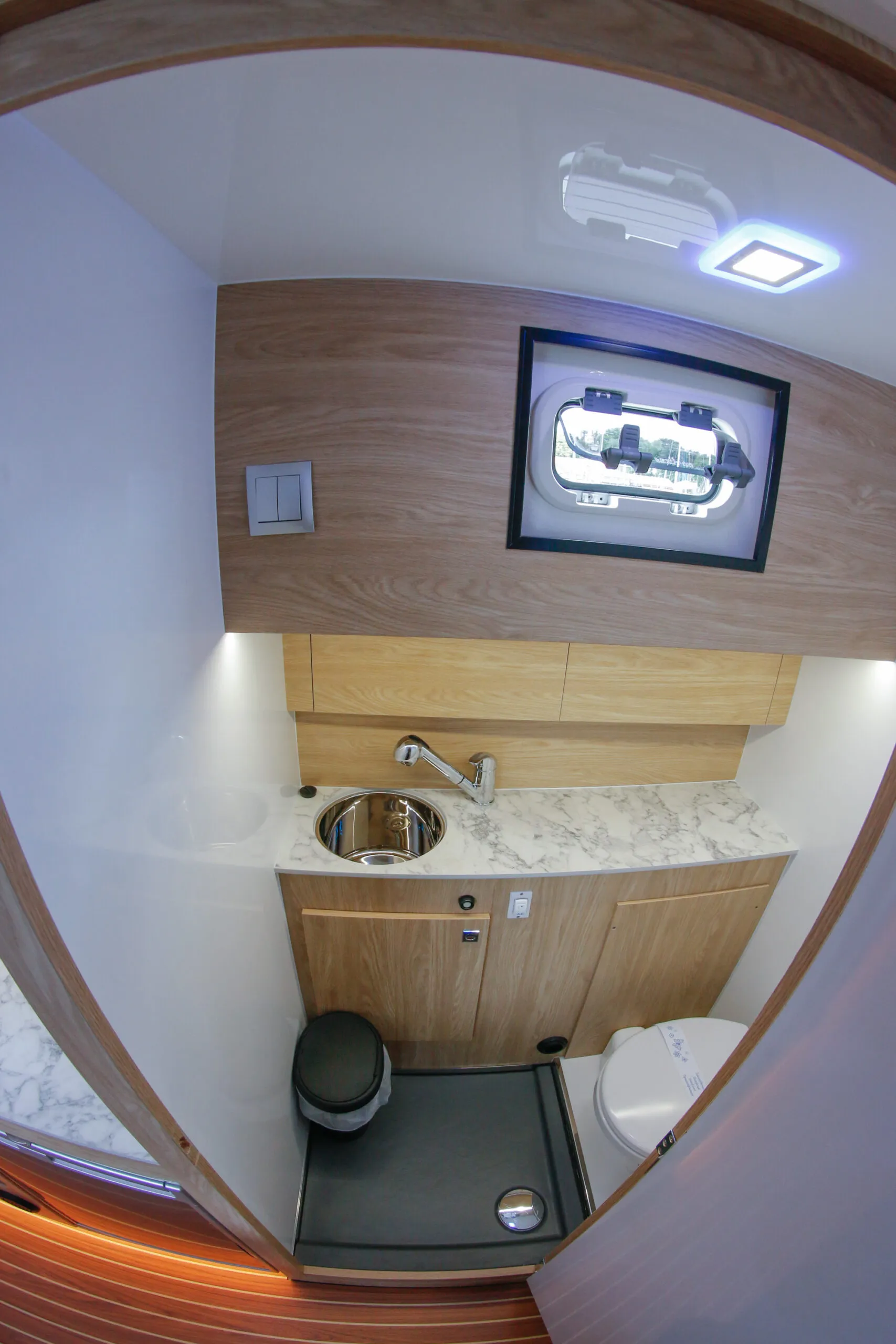 Nautika 1300 Royal — фотография яхты 38