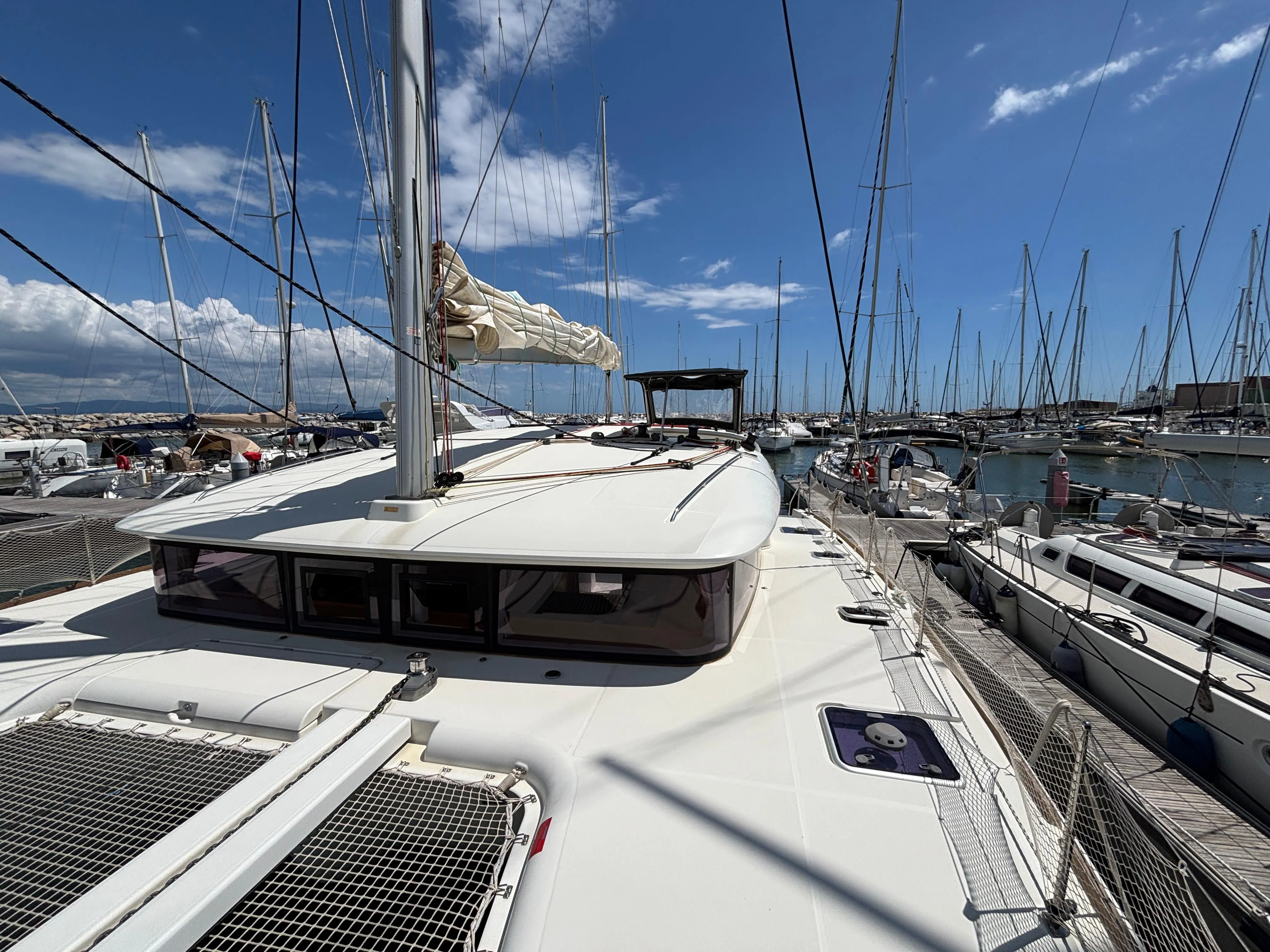 Lagoon 400 S2 Aragorn — yacht photo 2