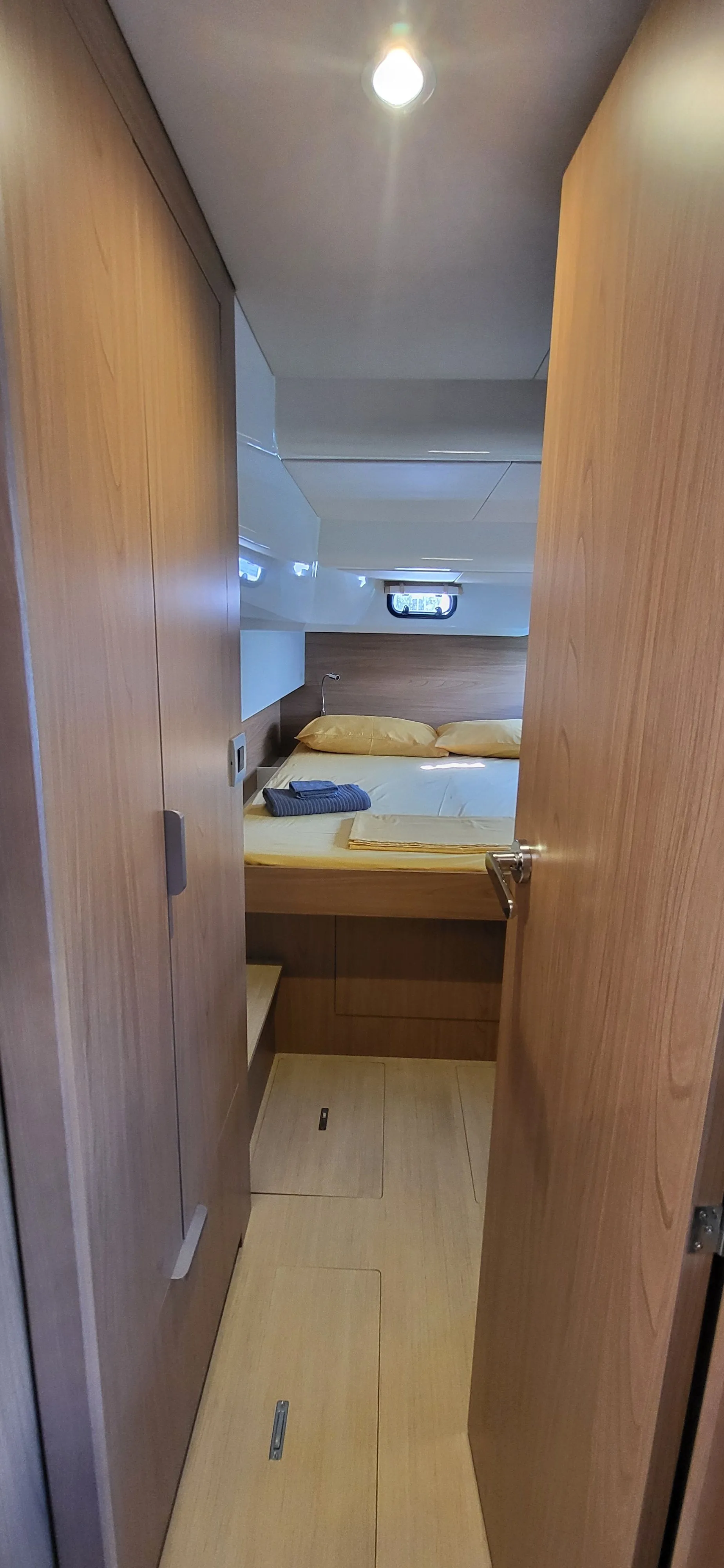 Bali Catsmart Free Wheeler — фотография яхты 15
