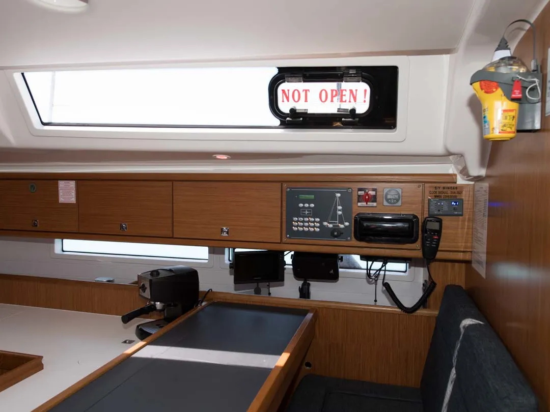 Bavaria Cruiser 56 ENJOY — foto dello yacht n. 3