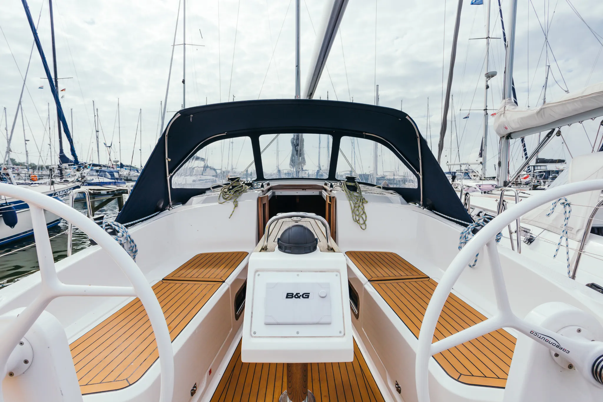 Bavaria Cruiser 37 Coachina — jahtikuva 2