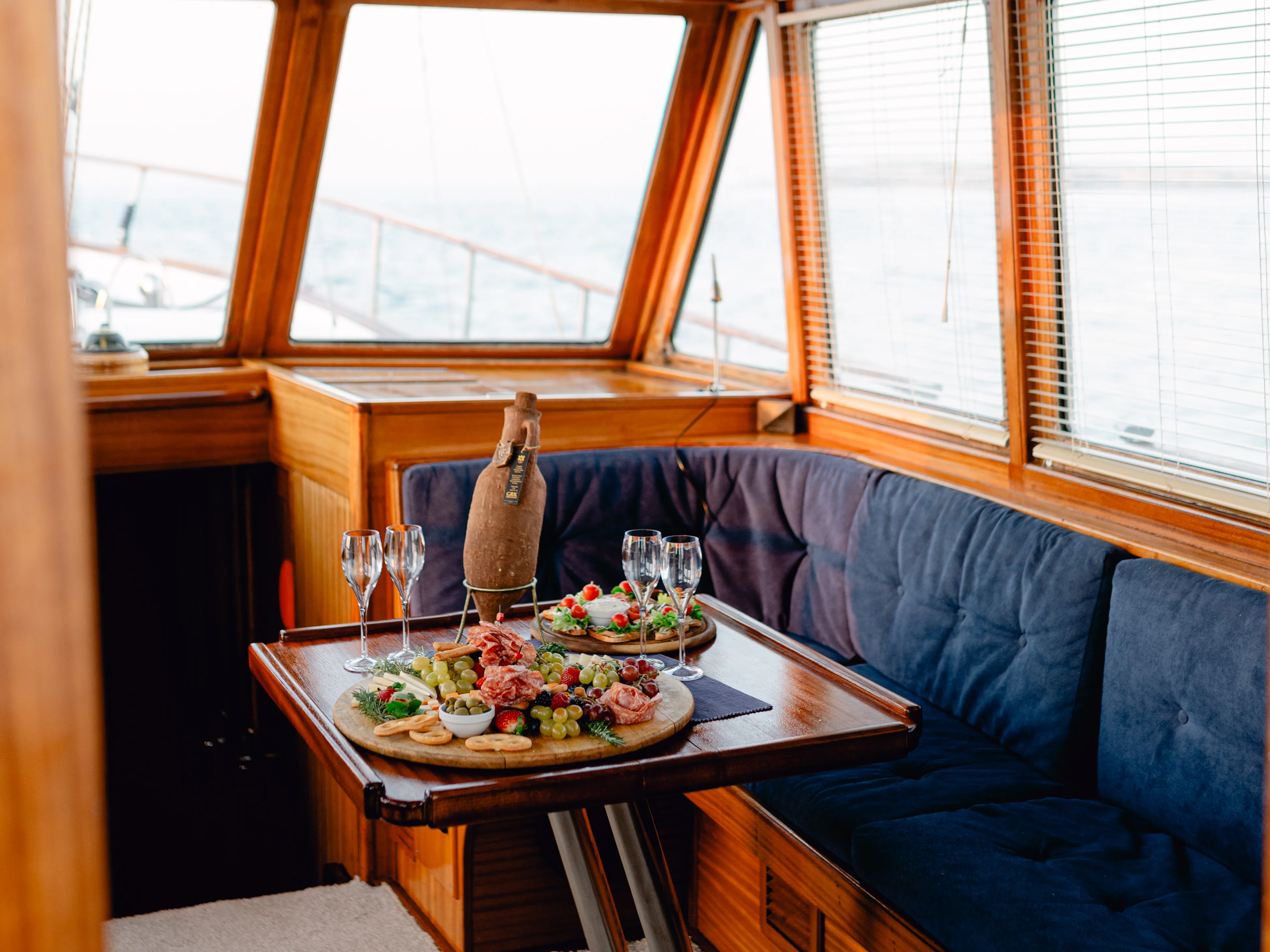 Sail boat Calypsa — fotografia jachty 24