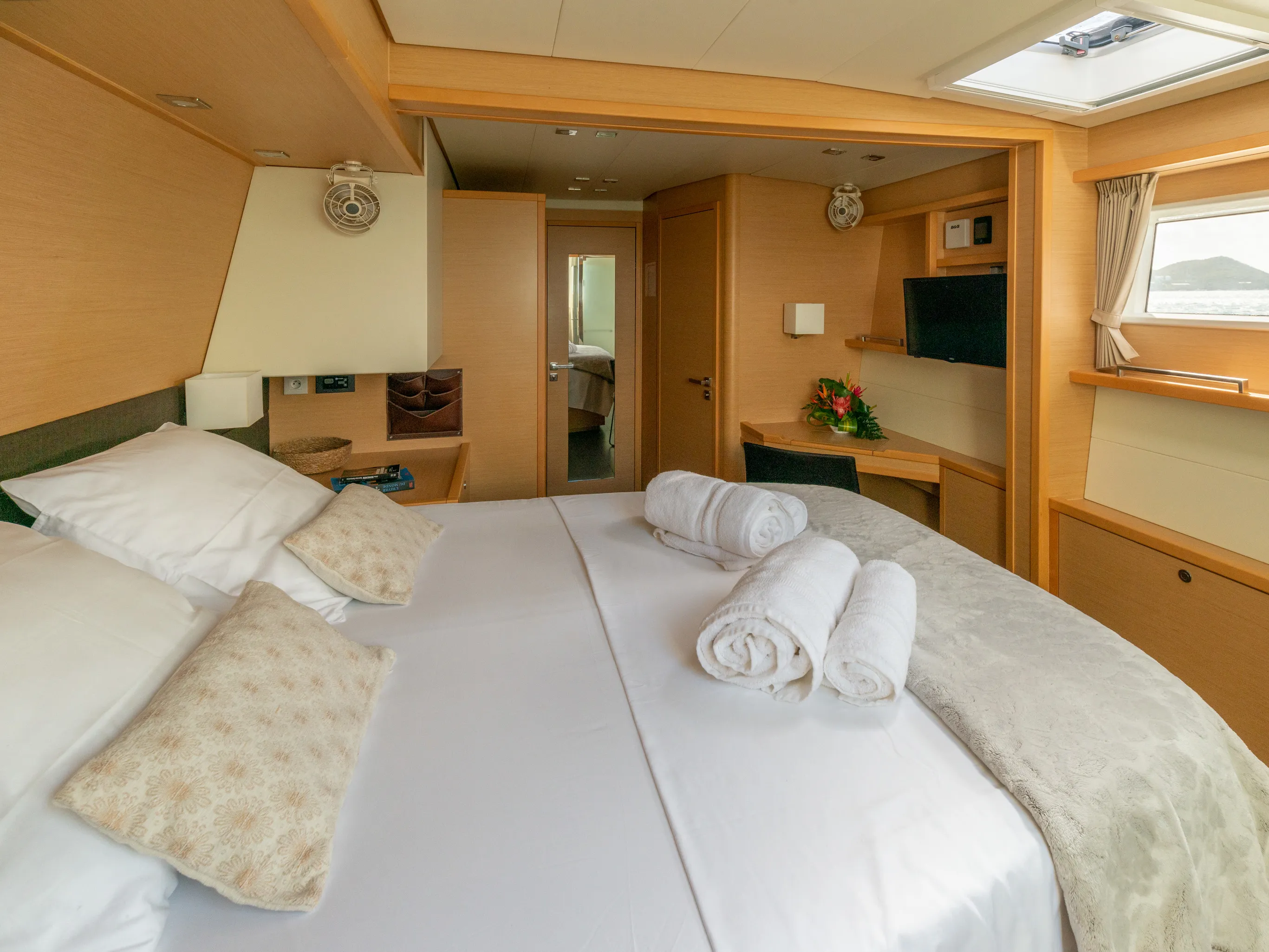 Lagoon 560 Ever III — foto dello yacht n. 2