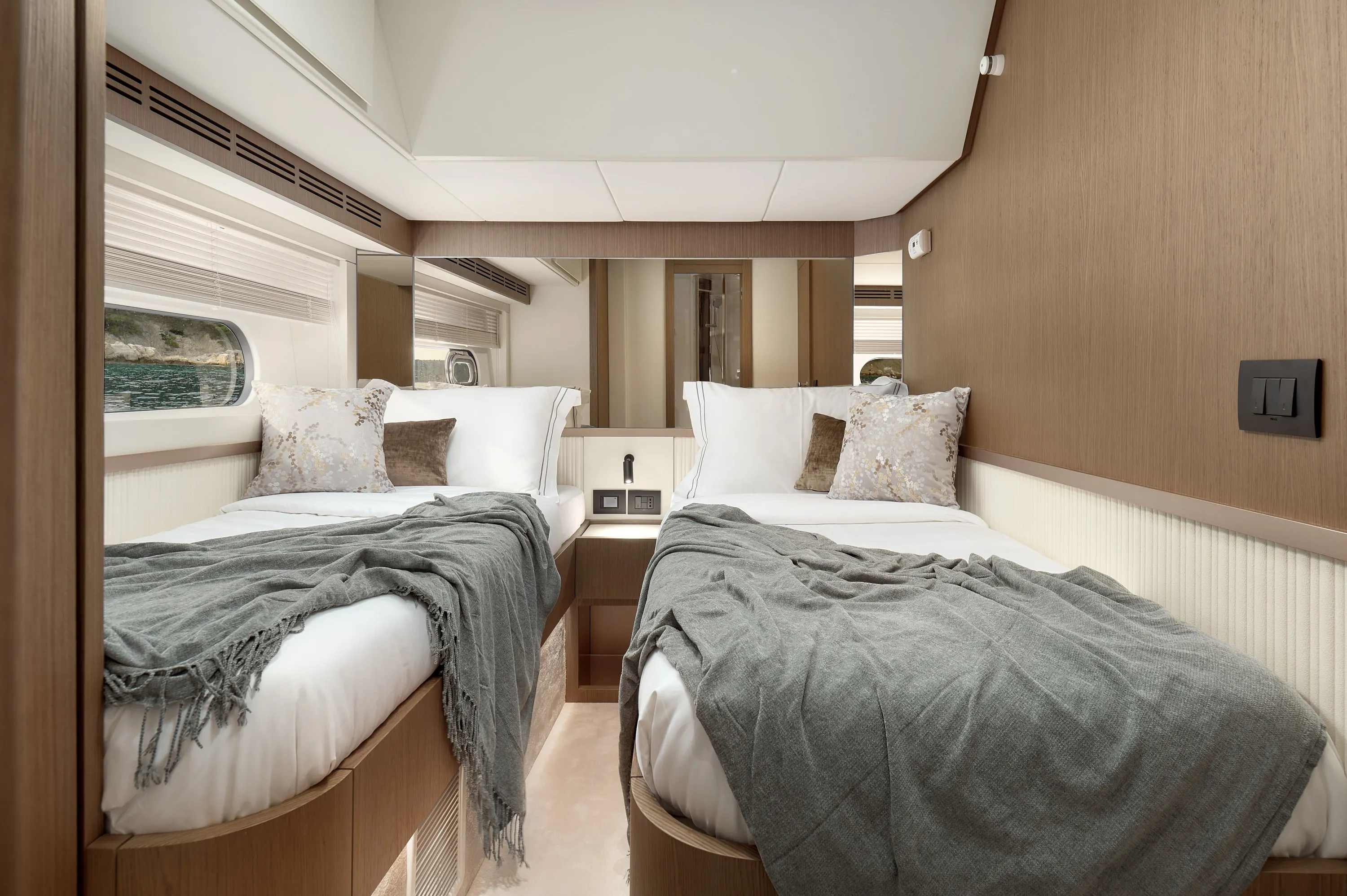 Azimut Magellano 66 AVA II — yacht photo 22