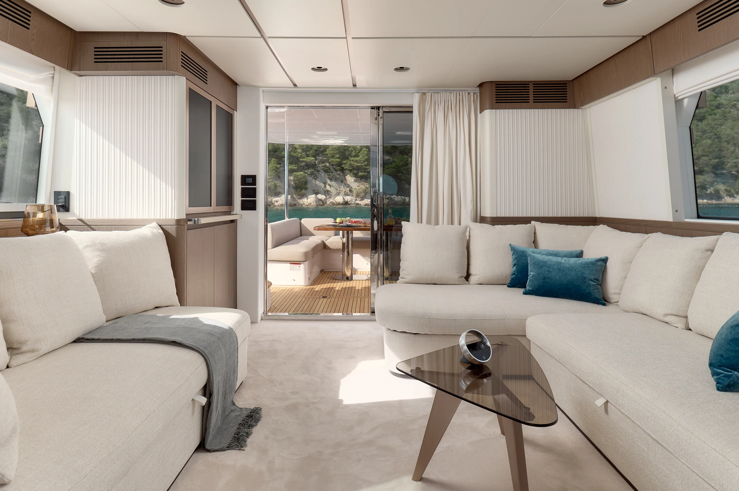 Azimut Magellano 66 AVA II — yacht photo 86