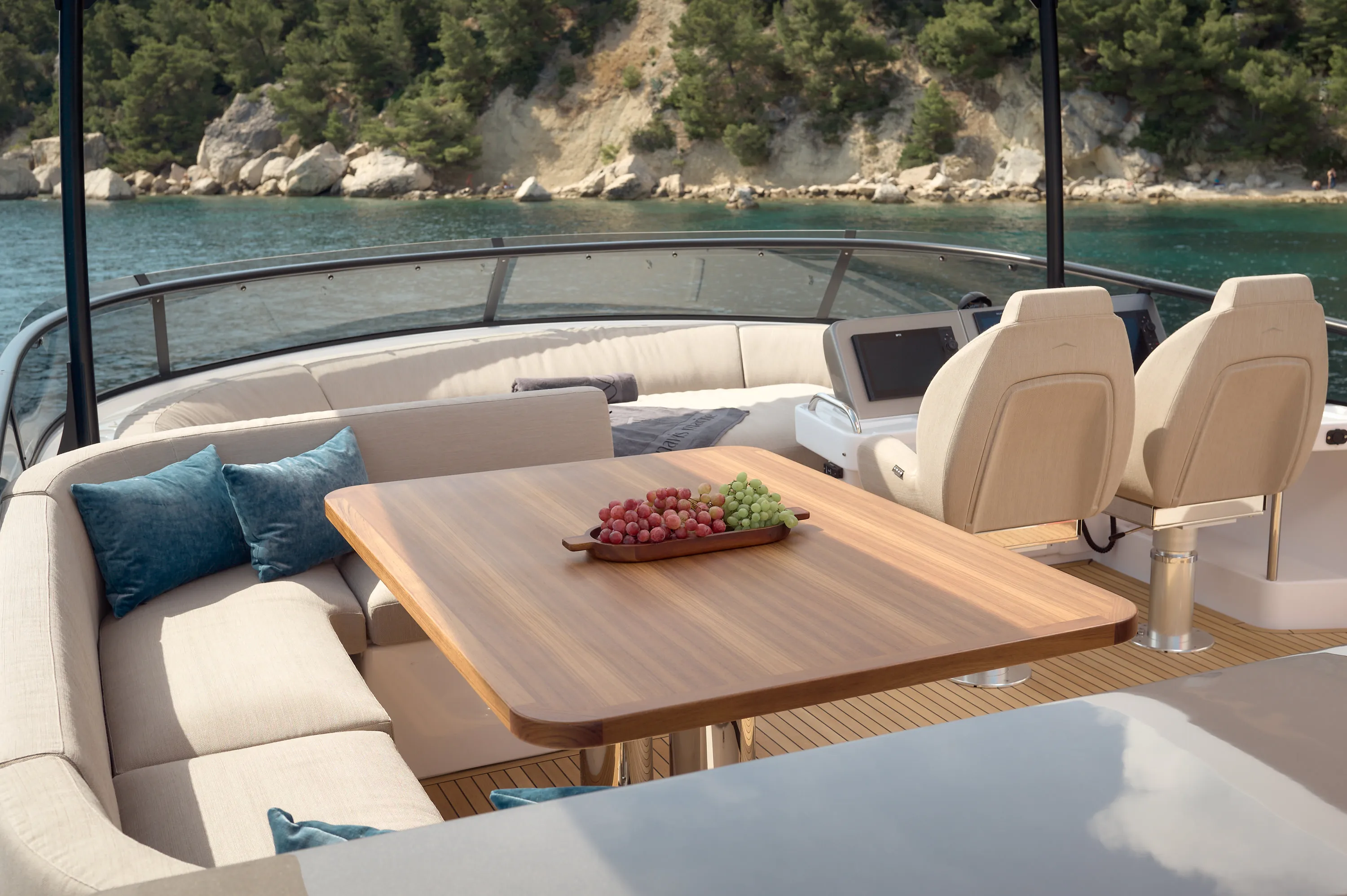 Azimut Magellano 66 AVA II — yacht photo 47