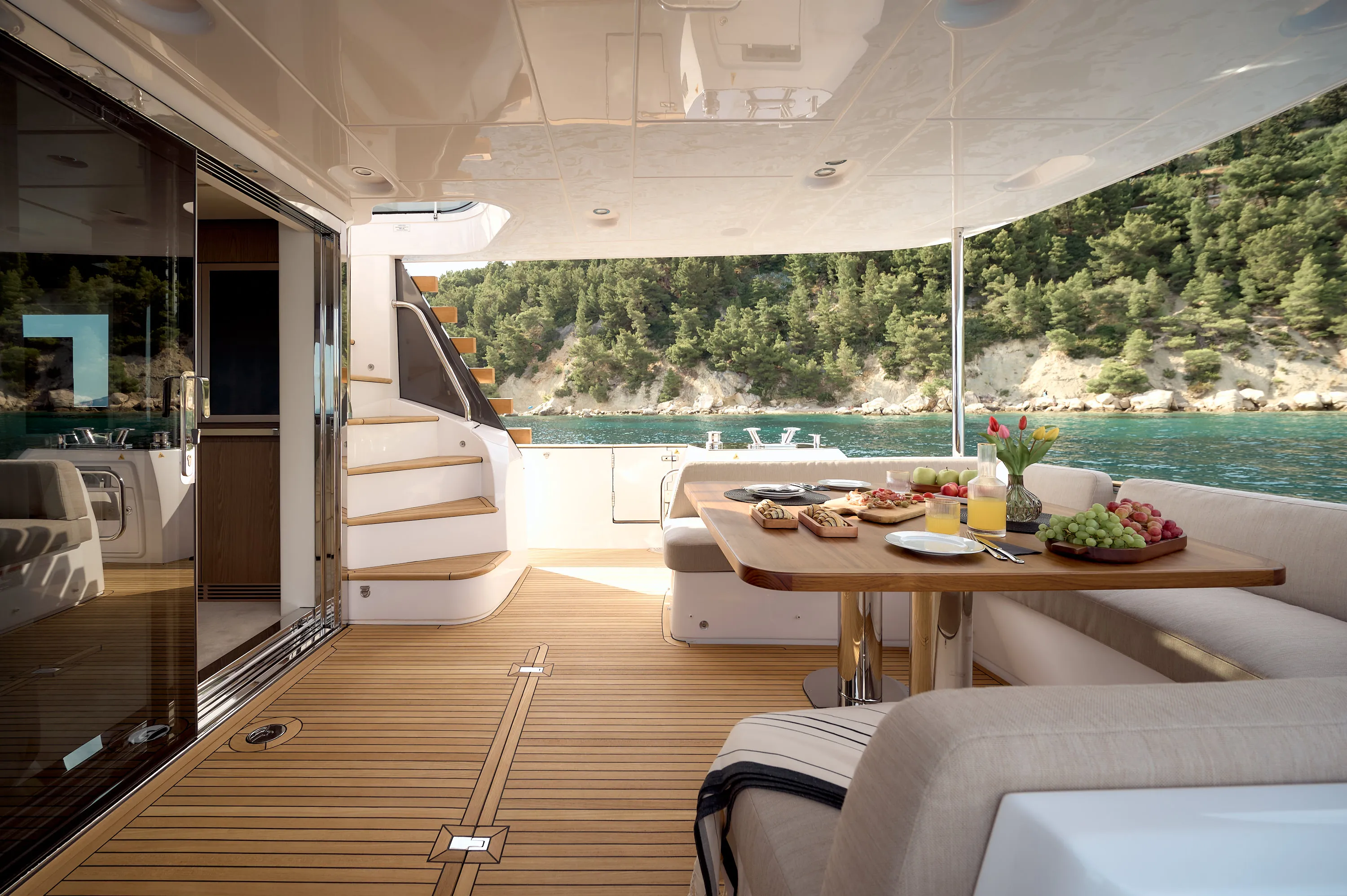 Azimut Magellano 66 AVA II — yacht photo 3