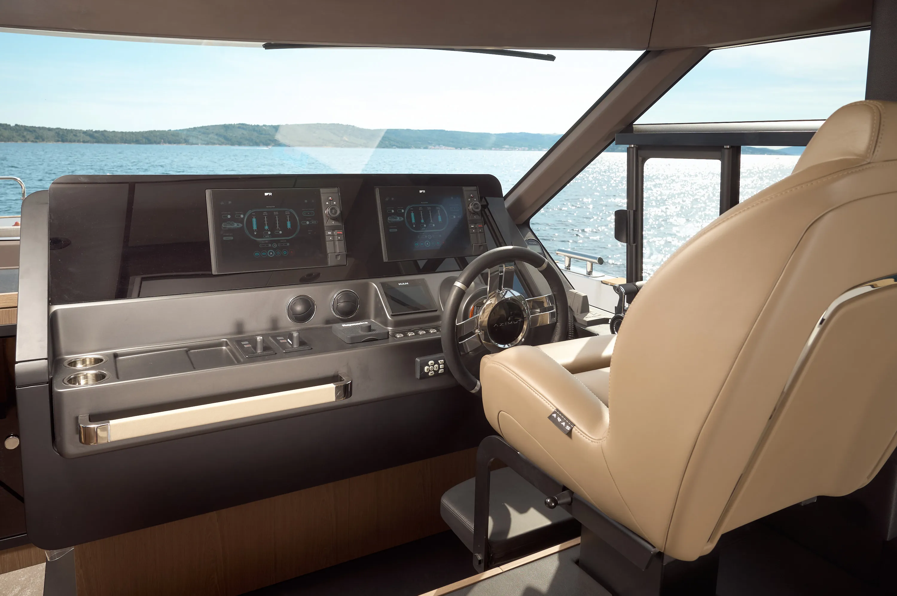 Azimut Magellano 66 AVA II — yacht photo 27