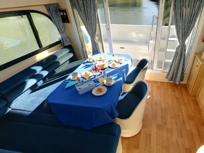 Caprice - Comfort 18 — foto dello yacht n. 6
