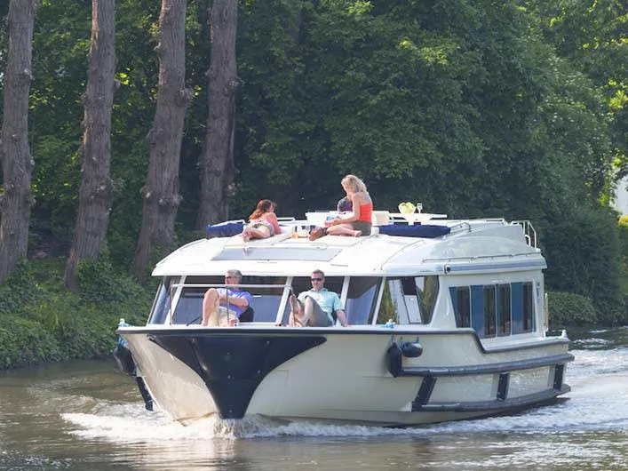 Vision 3 Vision3 - Comfort Plus 18 — foto dello yacht n. 1