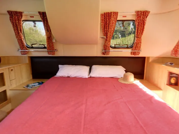 Royal Mystique A - Comfort Plus 16 — фотография яхты 5
