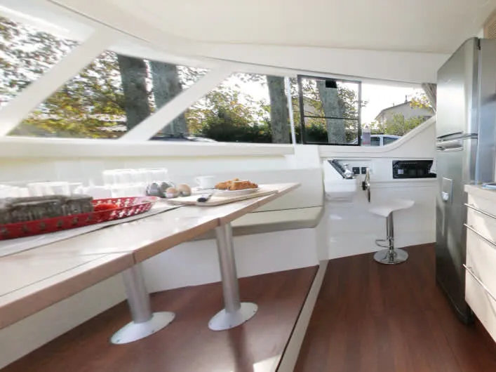 Vision 3 Vision3 - Comfort Plus 41 — Yachtfoto 4