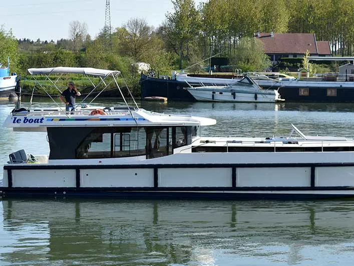 Le Boat Horizon 5 - Premier 22 — фотография яхты 1