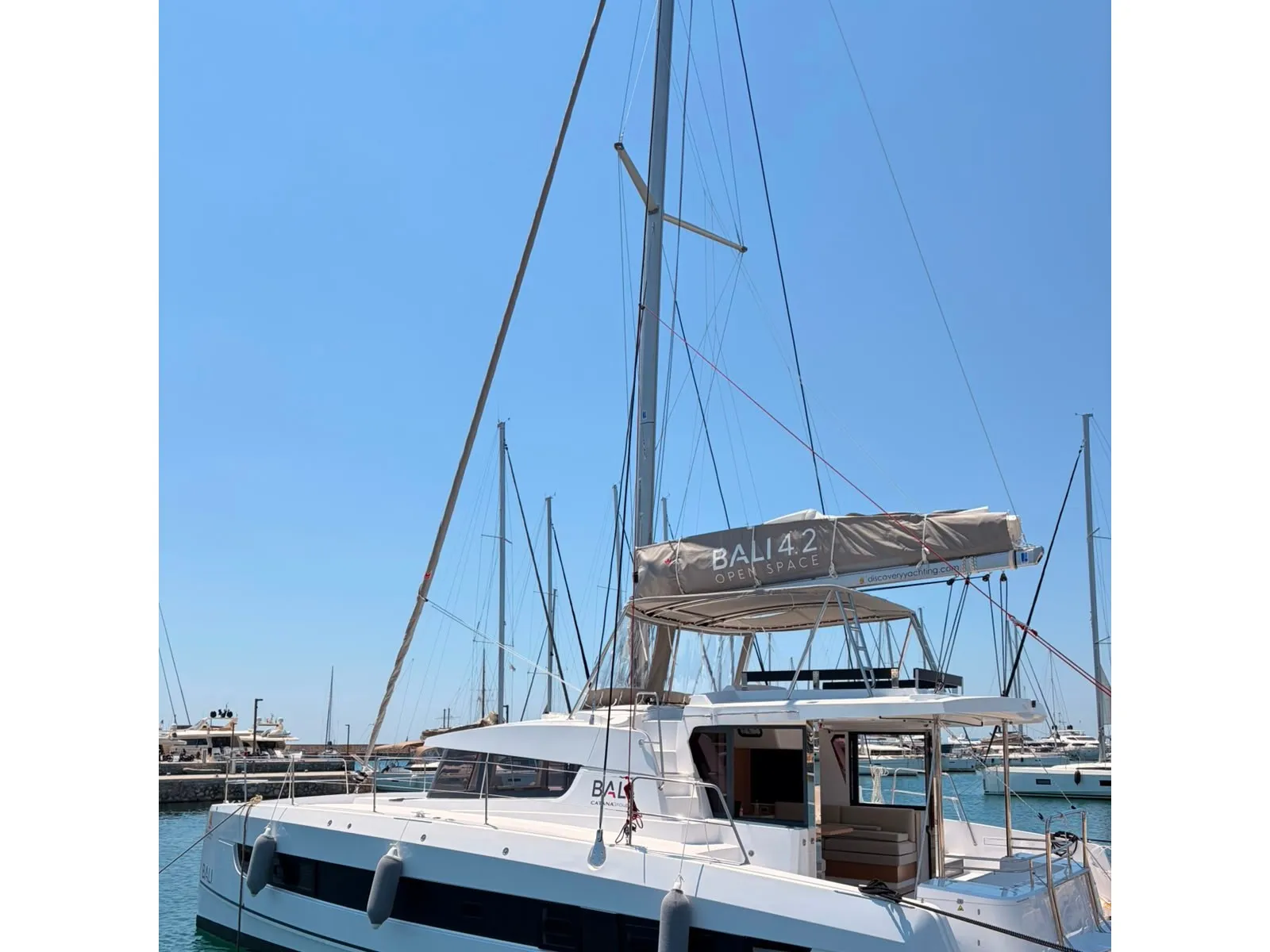 Bali Catamarans Bali 4.2 Knot So Fast — фотография яхты 1