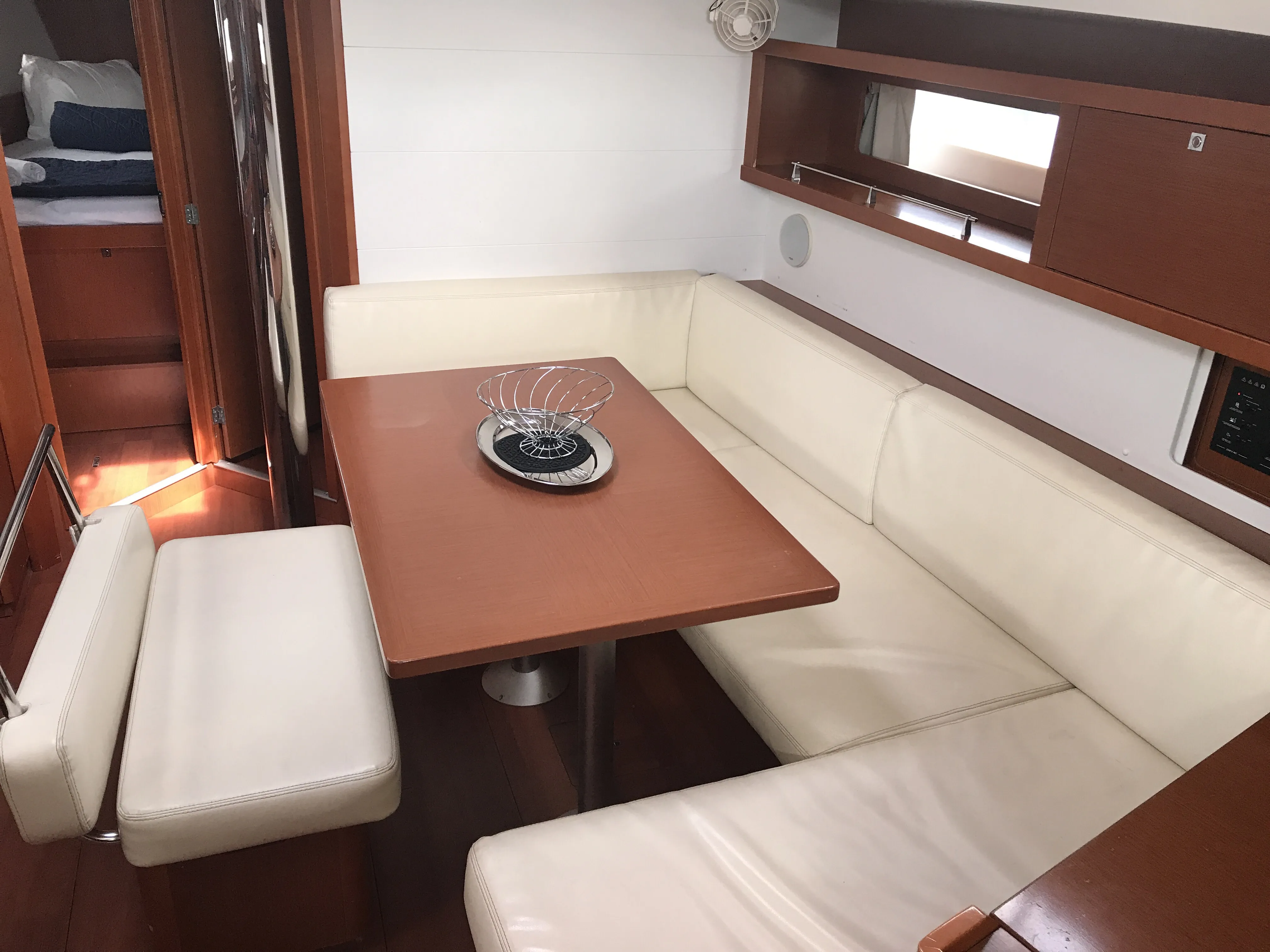 Oceanis 45 Alnair — foto dello yacht n. 10