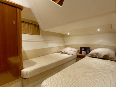 Prestige 36 Silver Fish — yacht photo 5