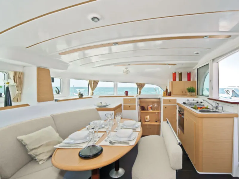 Lagoon 380 Malvasia - Standard line — jahifoto 2