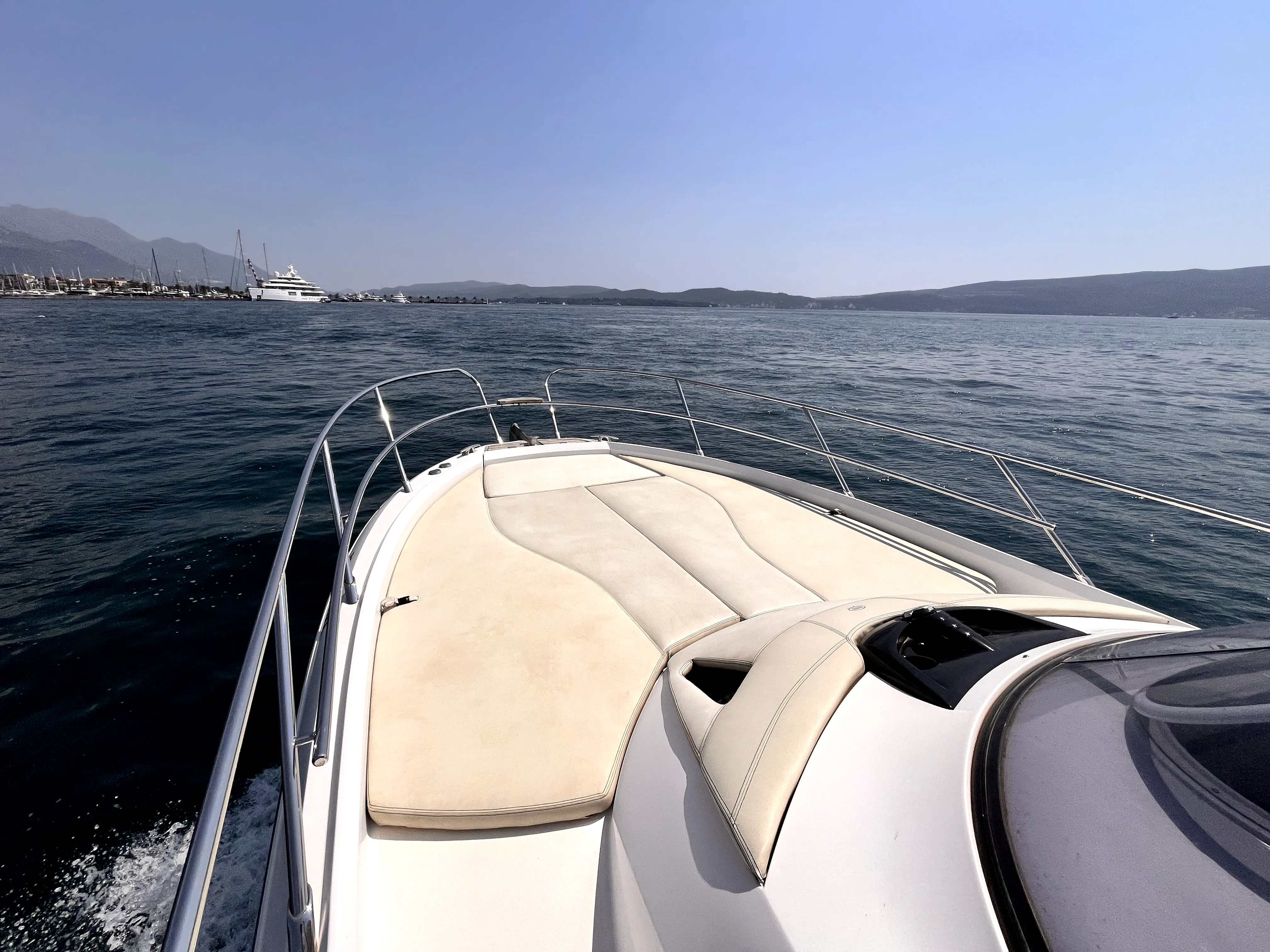 Key Largo 36 Zefirka — fotografia jachty 3