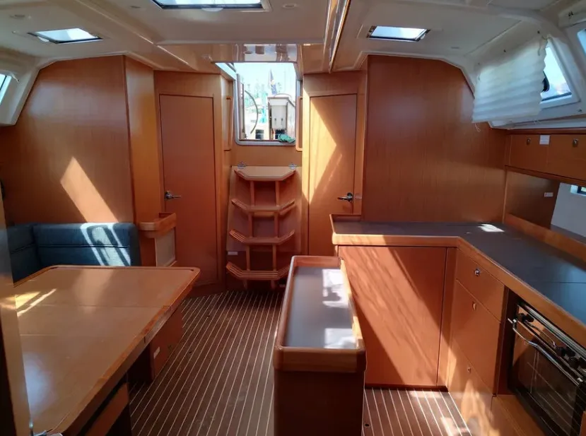 Bavaria Cruiser 46 Mojito — фотография яхты 4