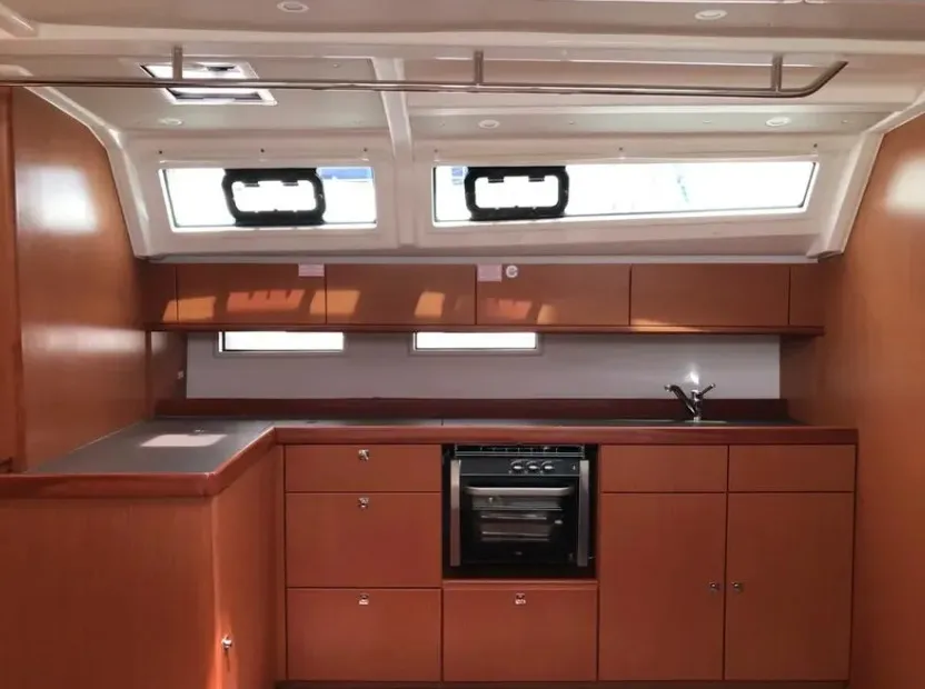 Bavaria Cruiser 46 Sea Wonder II — фотография яхты 6