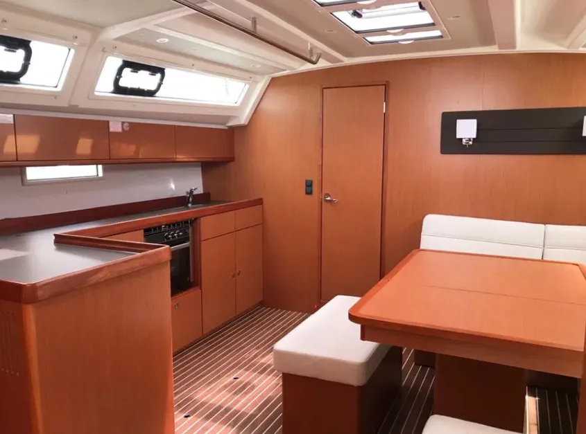 Bavaria Cruiser 46 Sea Wonder II — фотография яхты 14