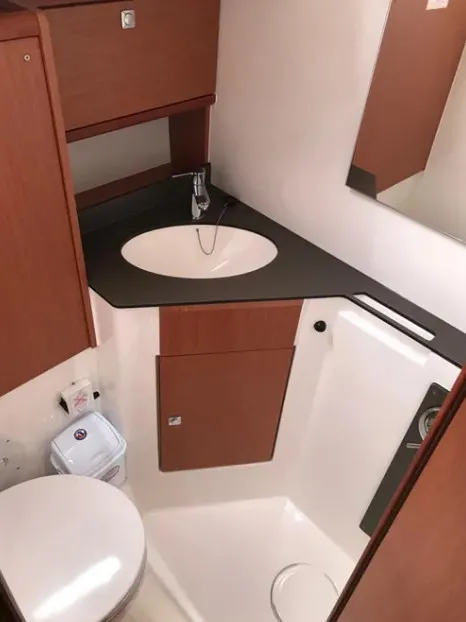 Bavaria Cruiser 46 Sea Wonder II — фотография яхты 9