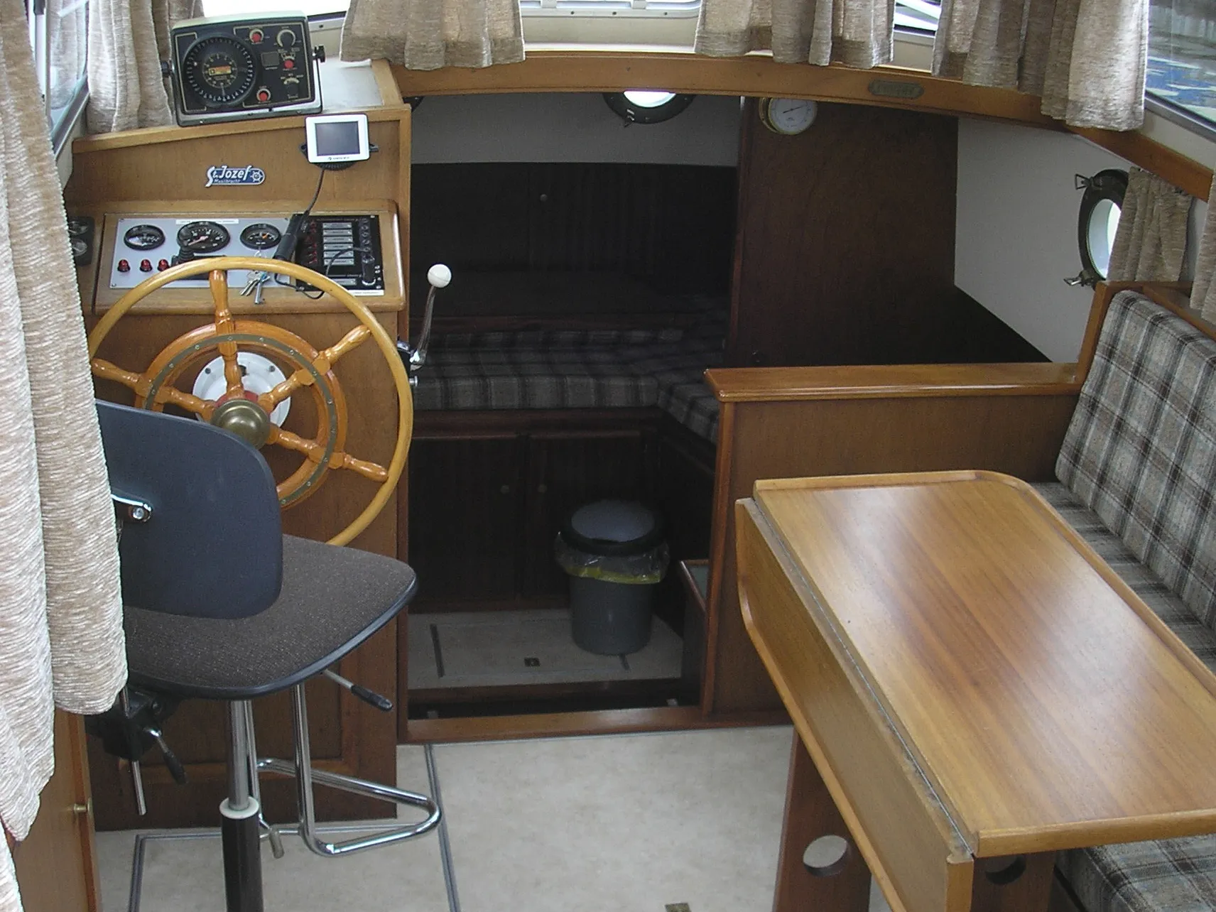 Linssen 800 Comfort — jahtikuva 2