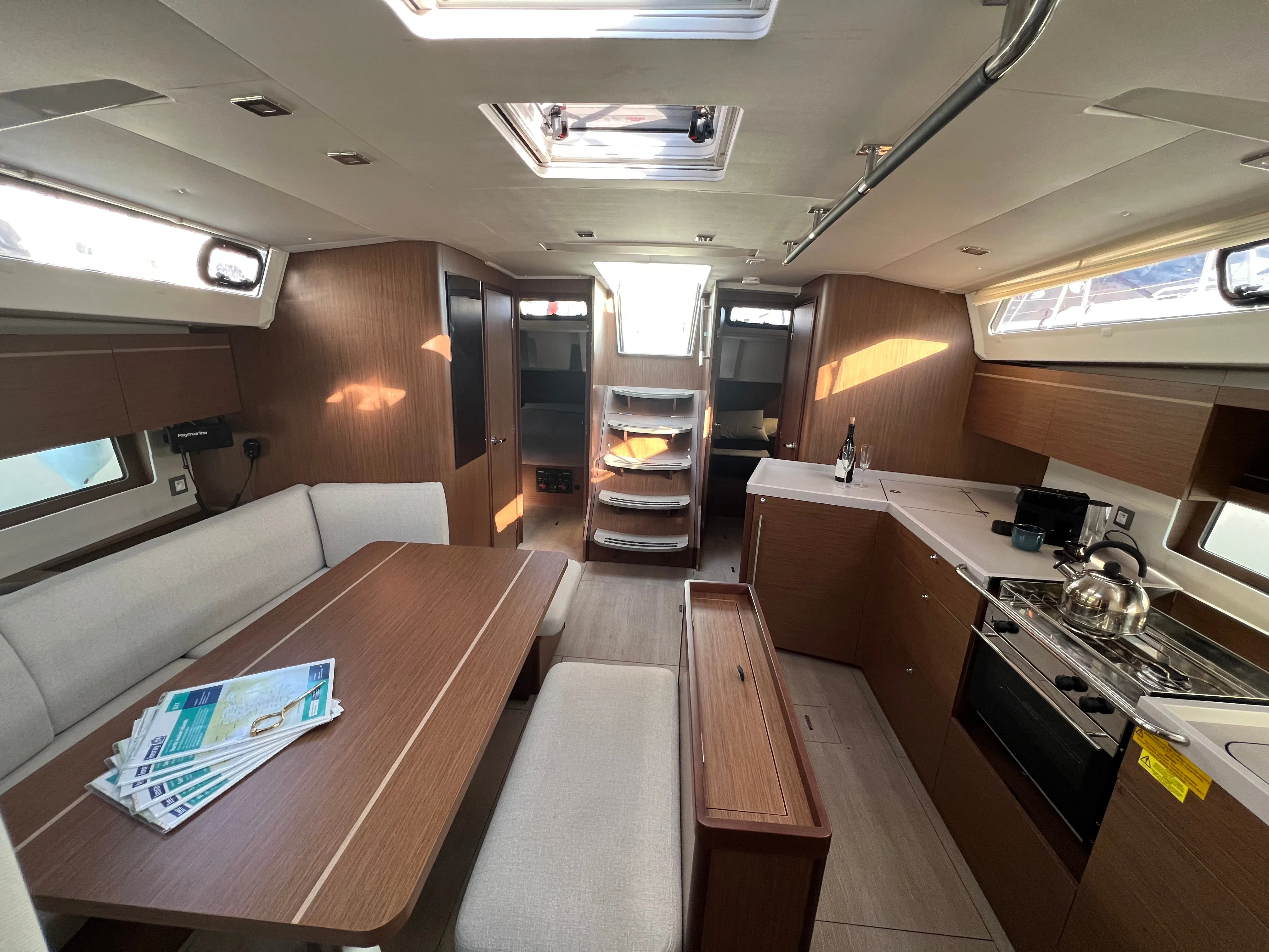 Oceanis 46.1 MariMar — фотография яхты 20