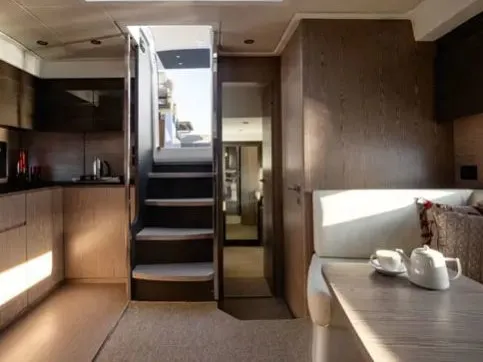 Azimut Atlantis 45 — foto dello yacht n. 16