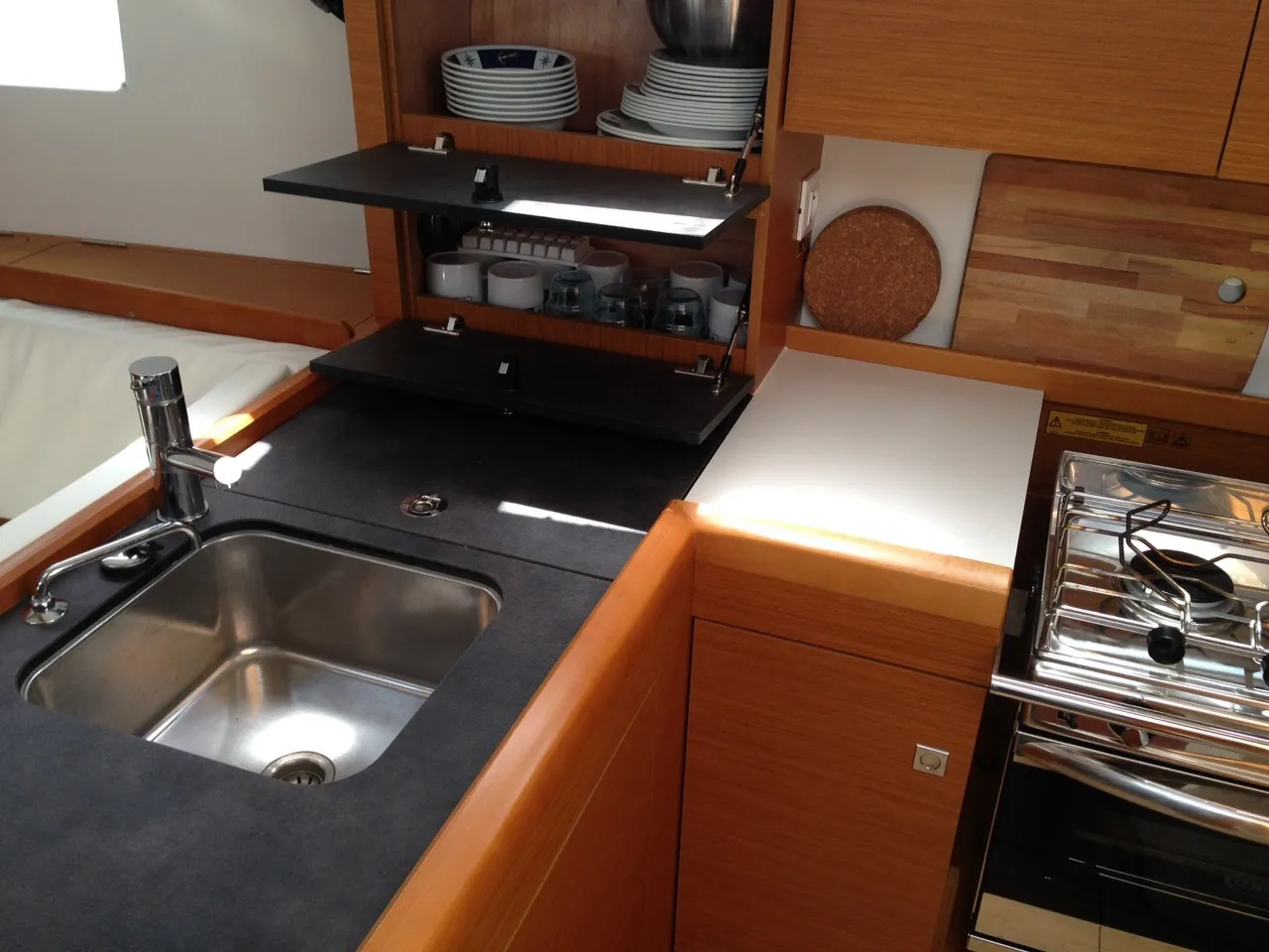 Sun Odyssey 349 Cherie Bibi — foto dello yacht n. 2