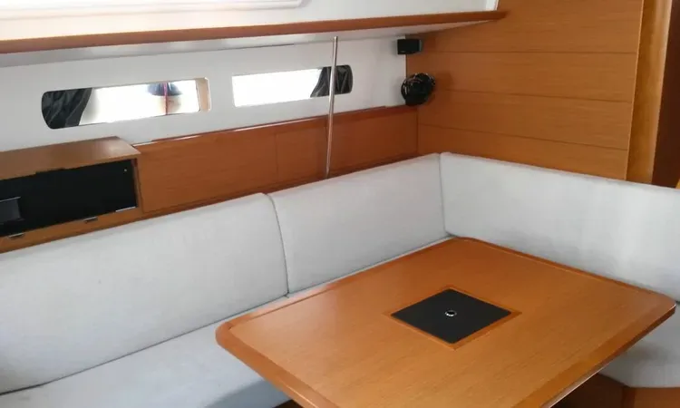 Sun Odyssey 469 EVA — fotografia jachty 2