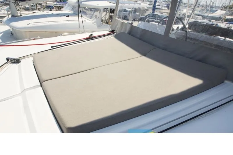 Lagoon 450 Fly Hydra VIII — Yachtfoto 6