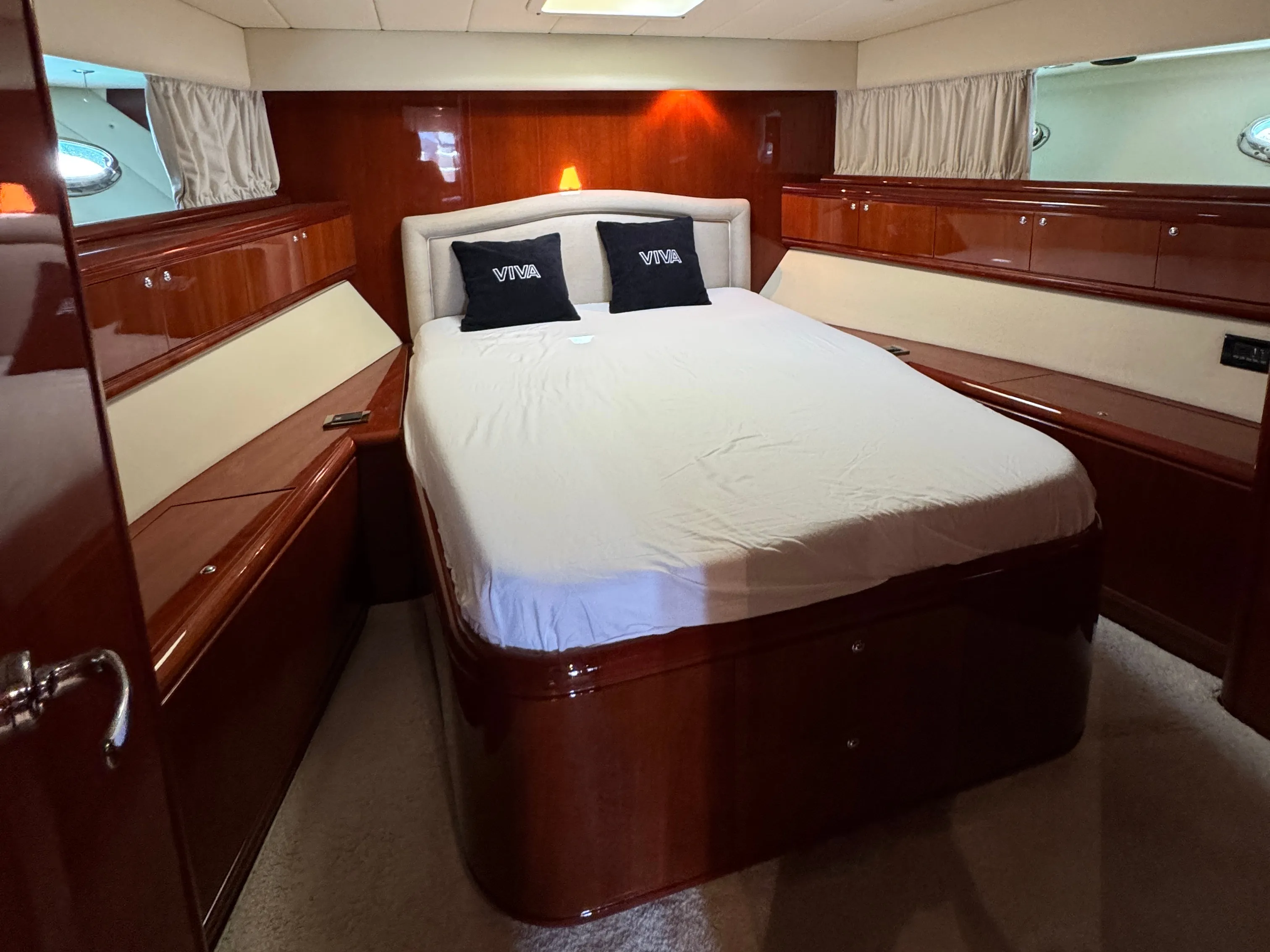 Rizzardi 50 Top Line Viva Anema e Core — yacht photo 6